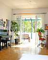XL Wohnzimmer mit Loggia