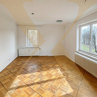 Beispielfoto Wohn-/Essbereich I (KI-generiert)