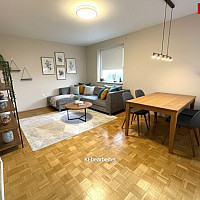 KI generiertes Wohnzimmer/Esszimmer