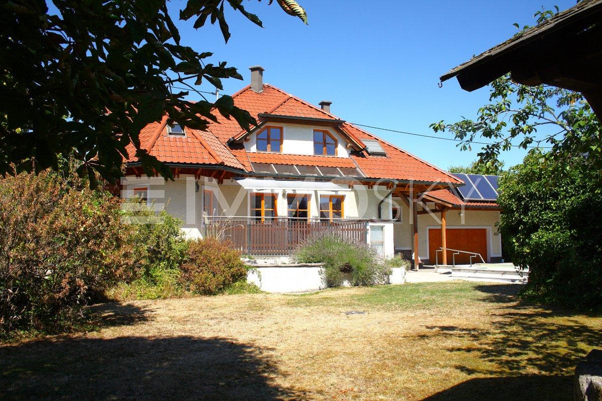 Villa in Pichling